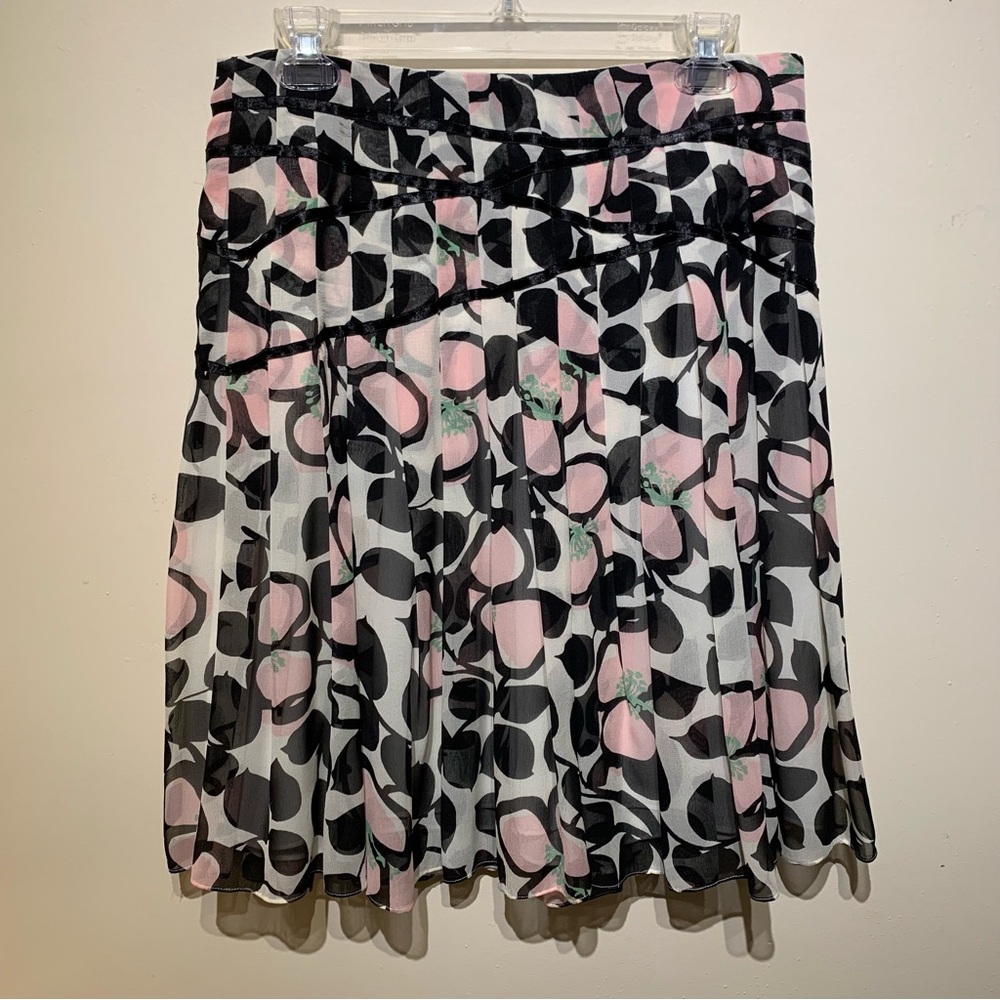 100% Silk Pink & black skirt